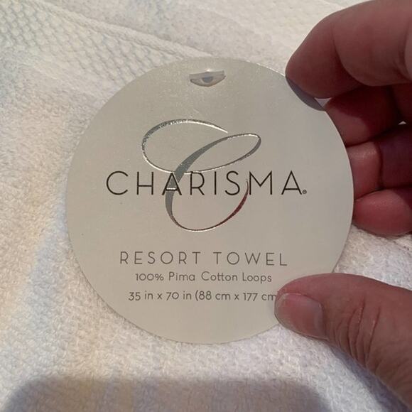 NWT White Charisma Embroidered University of Texas "Hook 'Em" Resort Towels - Picture 5 of 6